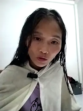 Snapshot of abigail-00 chatting on 10.16.25 abigail-00 online show from 10.16.25