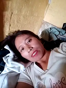 Snapshot of ruby-00 chatting on 09.25.25 ruby-00 online show from 09.25.25