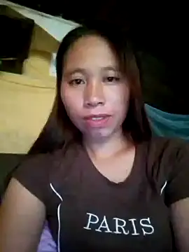 Snapshot of ruby-00 chatting on 10.03.25 ruby-00 online show from 10.03.25