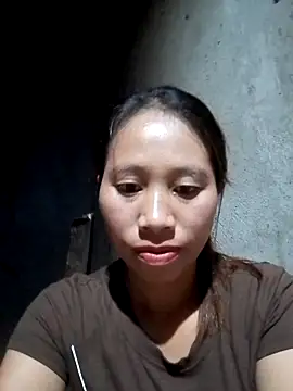 Snapshot of ruby-00 chatting on 10.15.25 ruby-00 online show from 10.15.25