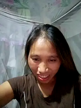 Snapshot of ruby-00 chatting on 10.16.25 ruby-00 online show from 10.16.25