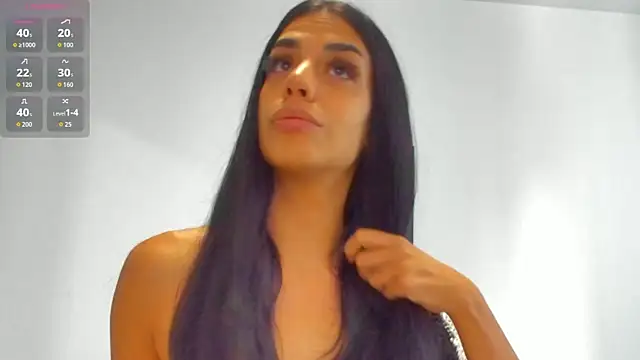 AylinHazellx online show from 10.04.25