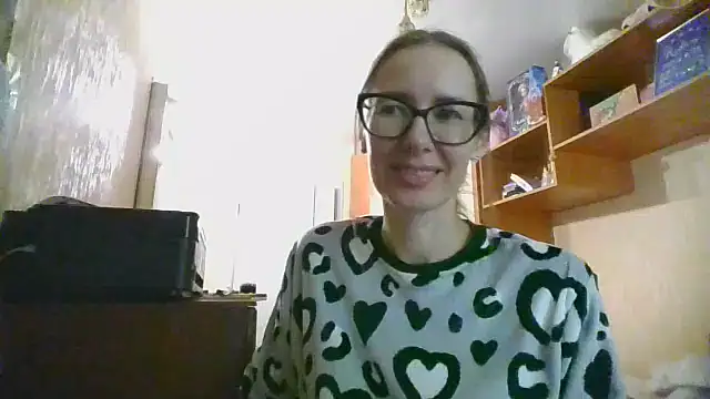 Snapshot of Norivann chatting on 10.10.25 Norivann online show from 10.10.25