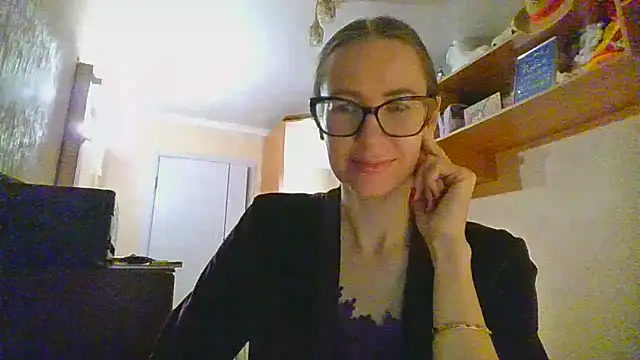 Snapshot of Norivann chatting on 10.20.25 Norivann online show from 10.20.25