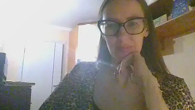 Snapshot of Norivann chatting on 10.24.25 Norivann online show from 10.24.25