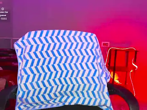 Snapshot of Black_Majik_Women chatting on 09.26.25 Black Majik Women online show from 09.26.25