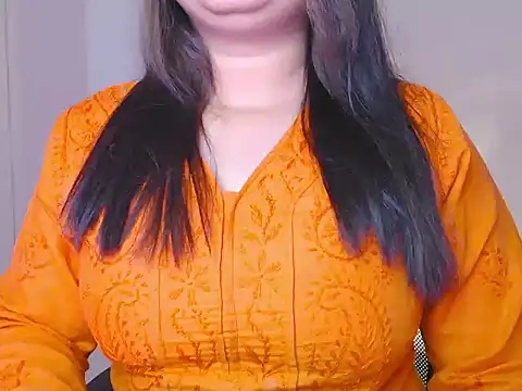 Snapshot of Black_Majik_Women chatting on 10.19.25 Black Majik Women online show from 10.19.25