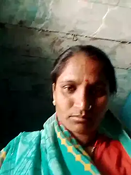 Snapshot of Pooja6060 chatting on 10.17.25 Pooja6060 online show from 10.17.25