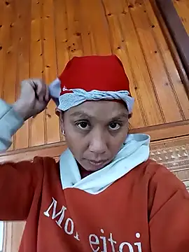 Snapshot of vtmbae chatting on 09.27.25 vtmbae online show from 09.27.25