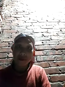 Snapshot of vtmbae chatting on 09.27.25 vtmbae online show from 09.27.25