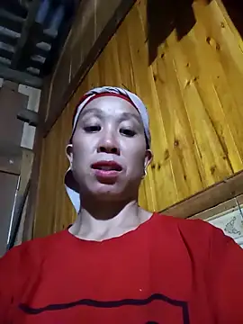 Snapshot of vtmbae chatting on 10.20.25 vtmbae online show from 10.20.25