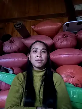 Snapshot of vtmbae chatting on 01.17.26 vtmbae online show from 01.17.26