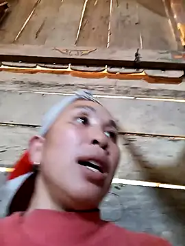 Snapshot of vtmbae chatting on 02.26.26 vtmbae online show from 02.26.26