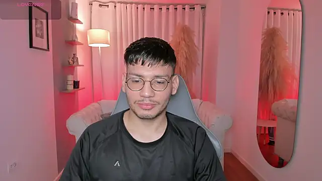 Snapshot of marcuswildx chatting on 03.31.26 marcuswildx online show from 03.31.26