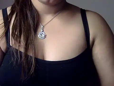 Aaliya02 online show from 10.05.25