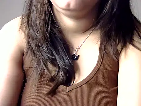 Aaliya02 online show from 11.10.25