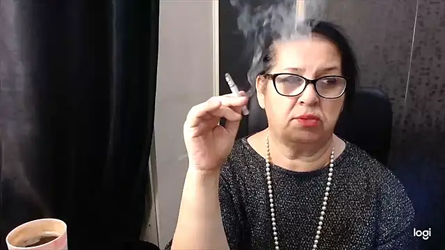 MissSanjanne online show from 11.07.25