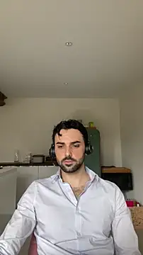 eauminerale online show from 02.19.26