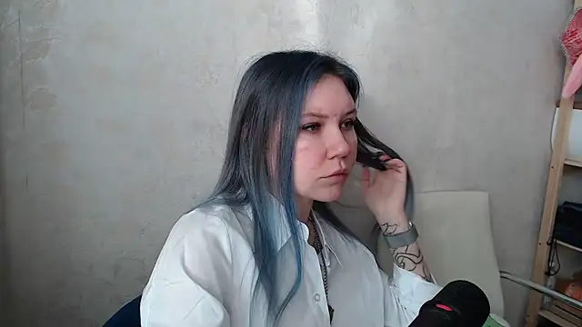 Snapshot of Kyserina chatting on 10.01.25 Kyserina online show from 10.01.25