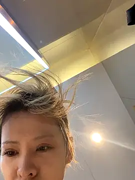 Snapshot of miumiu-66 chatting on 10.26.25 miumiu-66 online show from 10.26.25