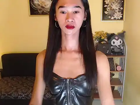 Snapshot of Amazingts69xxx chatting on 09.22.25 Amazingts69xxx online show from 09.22.25