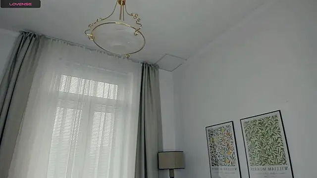 Snapshot of LaureMestler chatting on 10.24.25 LaureMestler online show from 10.24.25