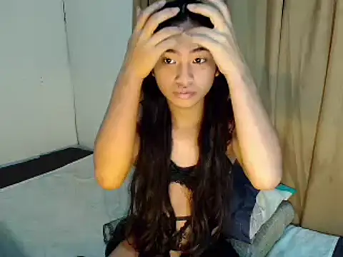 Snapshot of Ts_ecaxxx chatting on 10.27.25 Ts ecaxxx online show from 10.27.25