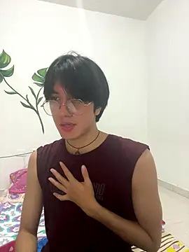 Snapshot of Matti_Mendez_ chatting on 10.10.25 Matti Mendez online show from 10.10.25