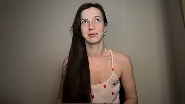 Snapshot of Prettyyy_Angel chatting on 02.27.26 Prettyyy Angel online show from 02.27.26