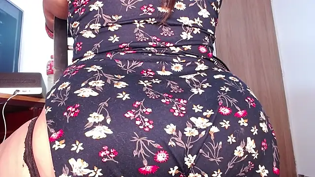 vivianepierss online show from 06.22.26