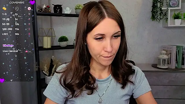 DreamVelour online show from 01.09.26