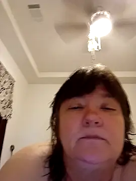 Snapshot of Buggy1965 chatting on 09.24.25 Buggy1965 online show from 09.24.25