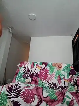 Snapshot of Elvisescorpion- chatting on 10.28.25 Elvisescorpion- online show from 10.28.25