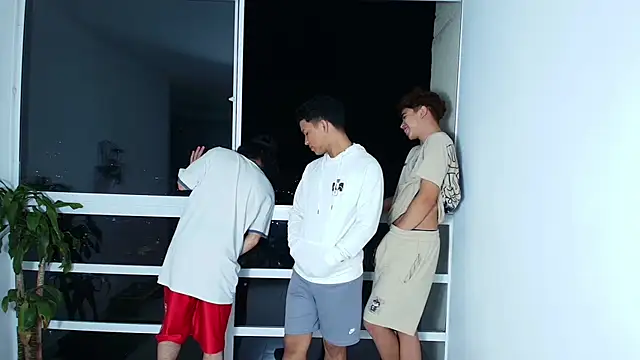 Snapshot of latin_naughty_boys chatting on 10.10.25 latin naughty boys online show from 10.10.25