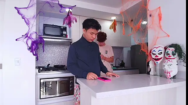 Snapshot of latin_naughty_boys chatting on 10.16.25 latin naughty boys online show from 10.16.25