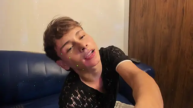 hot sweetboy  online show from 09.23.25