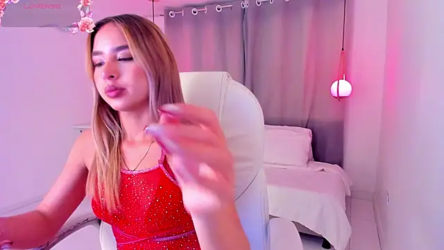 Snapshot of Nallah_ chatting on 11.05.25 Nallah online show from 11.05.25