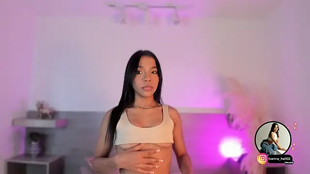 Snapshot of Ivana_Hall chatting on 10.01.25 Ivana Hall online show from 10.01.25