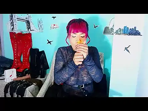 mylygrey online show from 10.25.25