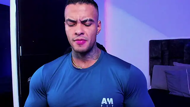 Snapshot of binmontana_ chatting on 09.30.25 binmontana online show from 09.30.25