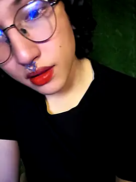 Snapshot of -BlueOpal- chatting on 11.29.25 -BlueOpal- online show from 11.29.25