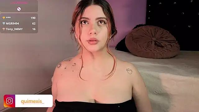 Snapshot of Quimexis chatting on 10.20.25 Quimexis online show from 10.20.25