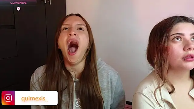 Snapshot of Quimexis chatting on 02.06.26 Quimexis online show from 02.06.26