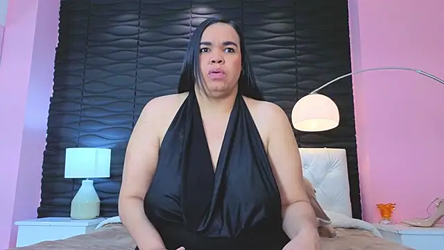 Snapshot of Valery_Nasty__ chatting on 10.28.25 Valery Nasty online show from 10.28.25