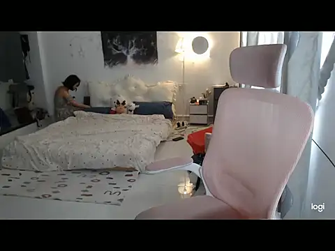 EllieYoon online show from 01.18.26