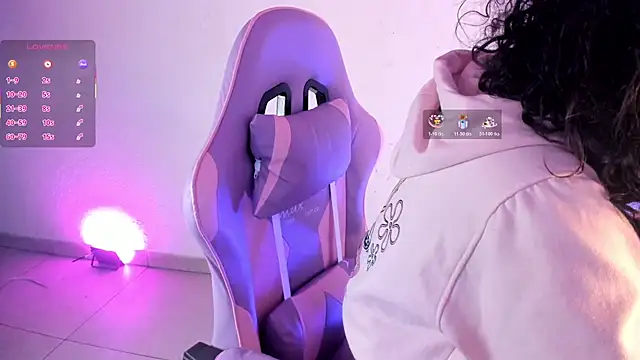 zakura Haruno online show from 11.11.25