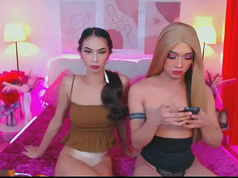 Snapshot of Sofia_SlutGoddess chatting on 10.08.25 Sofia SlutGoddess online show from 10.08.25