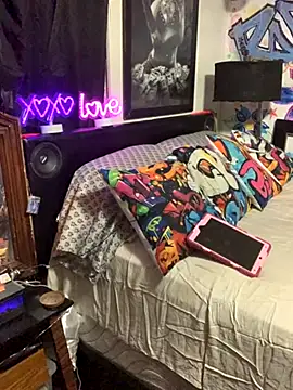 Snapshot of blondebarbiebae chatting on 10.26.25 blondebarbiebae online show from 10.26.25