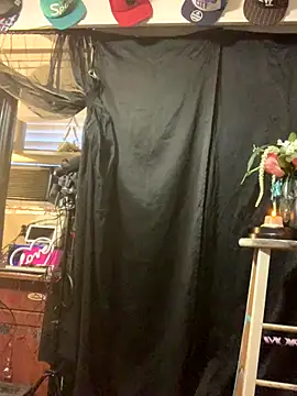 Snapshot of blondebarbiebae chatting on 10.27.25 blondebarbiebae online show from 10.27.25