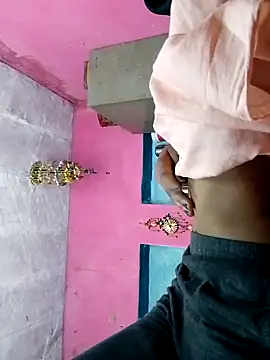 Snapshot of Cuty_kinjal chatting on 09.30.25 Cuty kinjal online show from 09.30.25